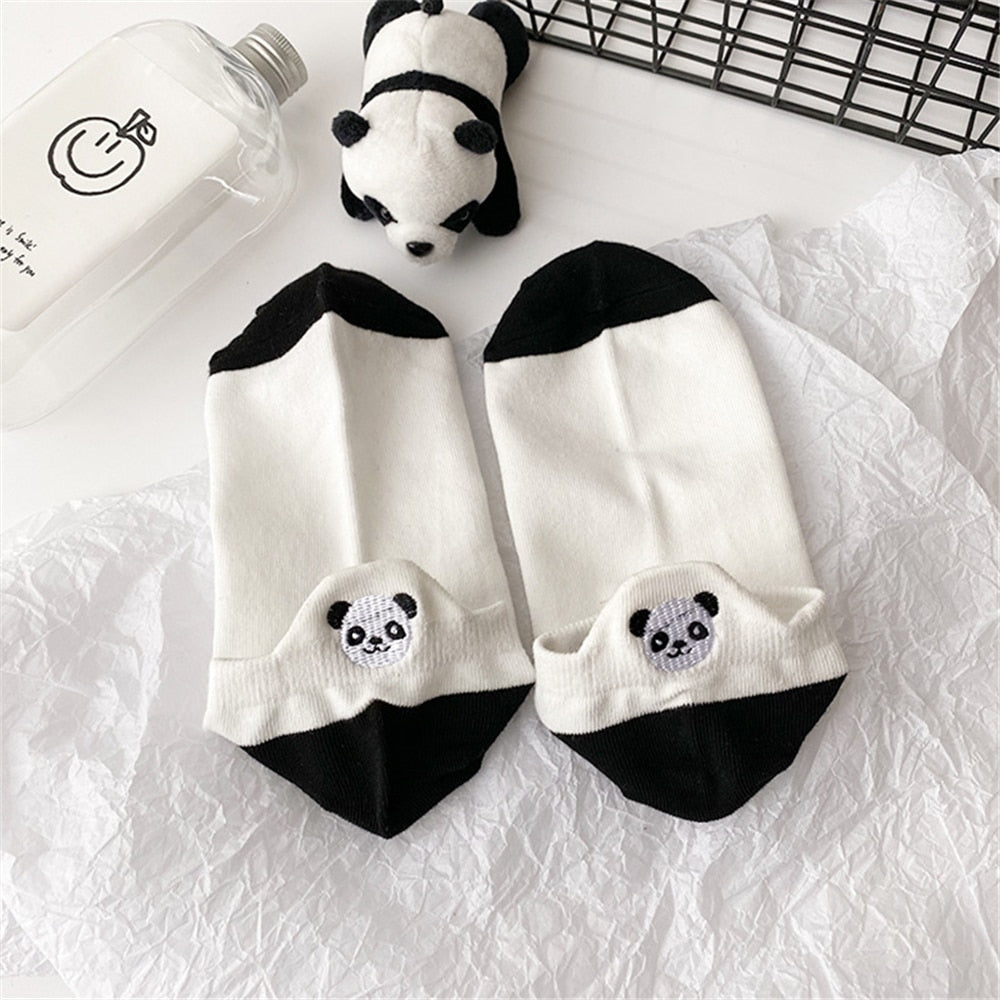 Funny Cute Embroidery Panda Socks Women Harajuku Divertidos Kawaii White Black Calcetines Mujer Ankle Sokken Chaussette Femme